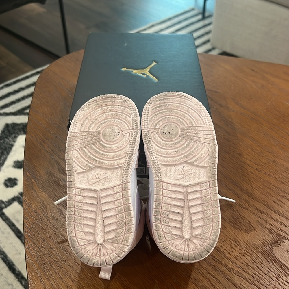 Toddler Jordan 1 Mid (TD) - Picture 3 of 3